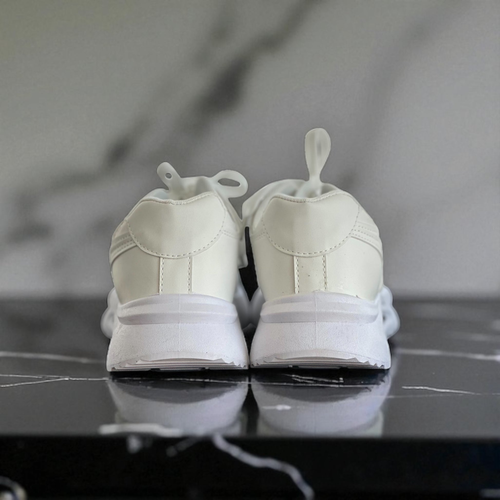NIKE AIR FASHION 105