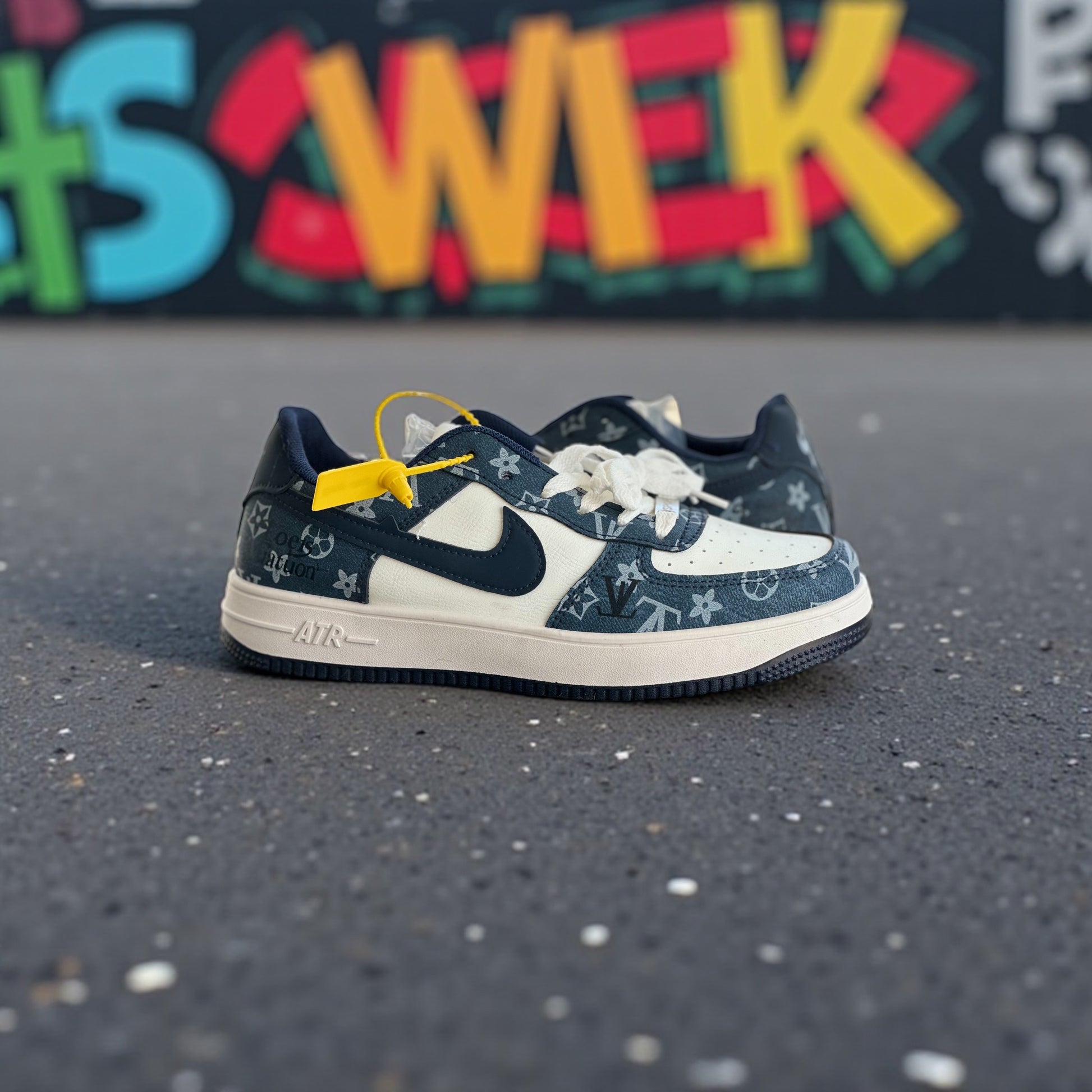 NIKE + LV 03