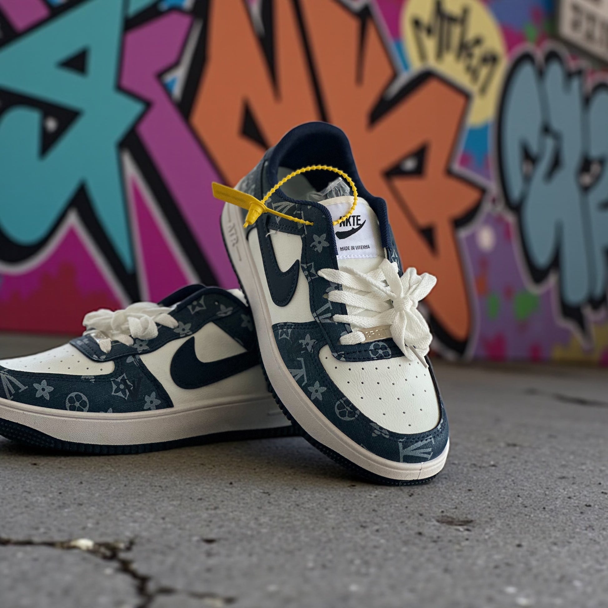 NIKE + LV 03